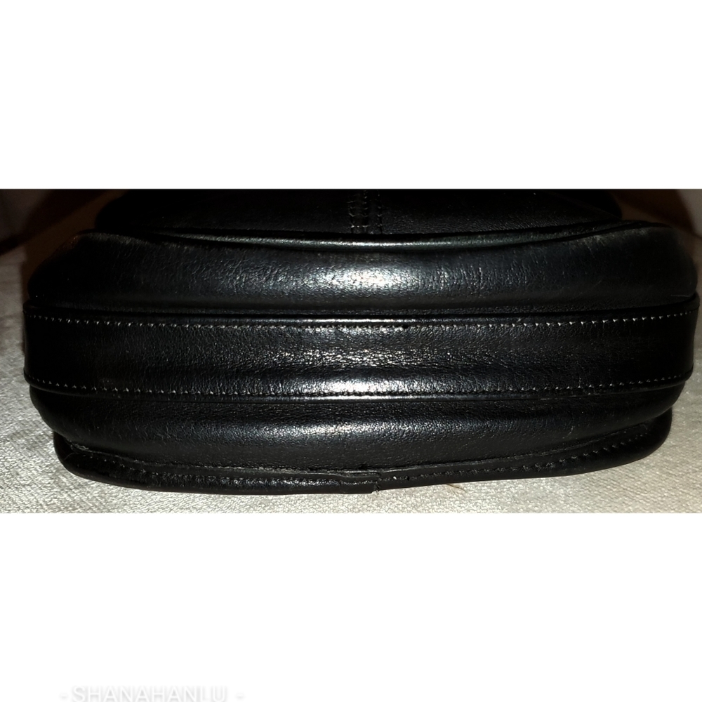 Coach Vintage 5828 RARE Paris Flap Crossbody - Picture 7 of 15